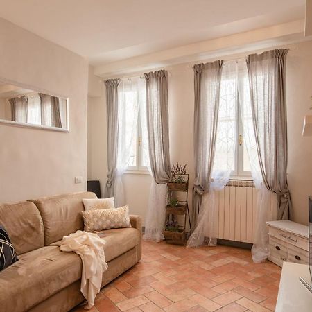 פירנצה Toscanella - Flo Apartments מראה חיצוני תמונה